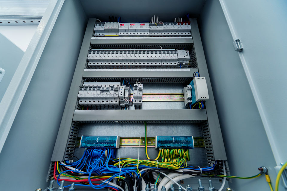 Elektrik açarının iş prinsipi